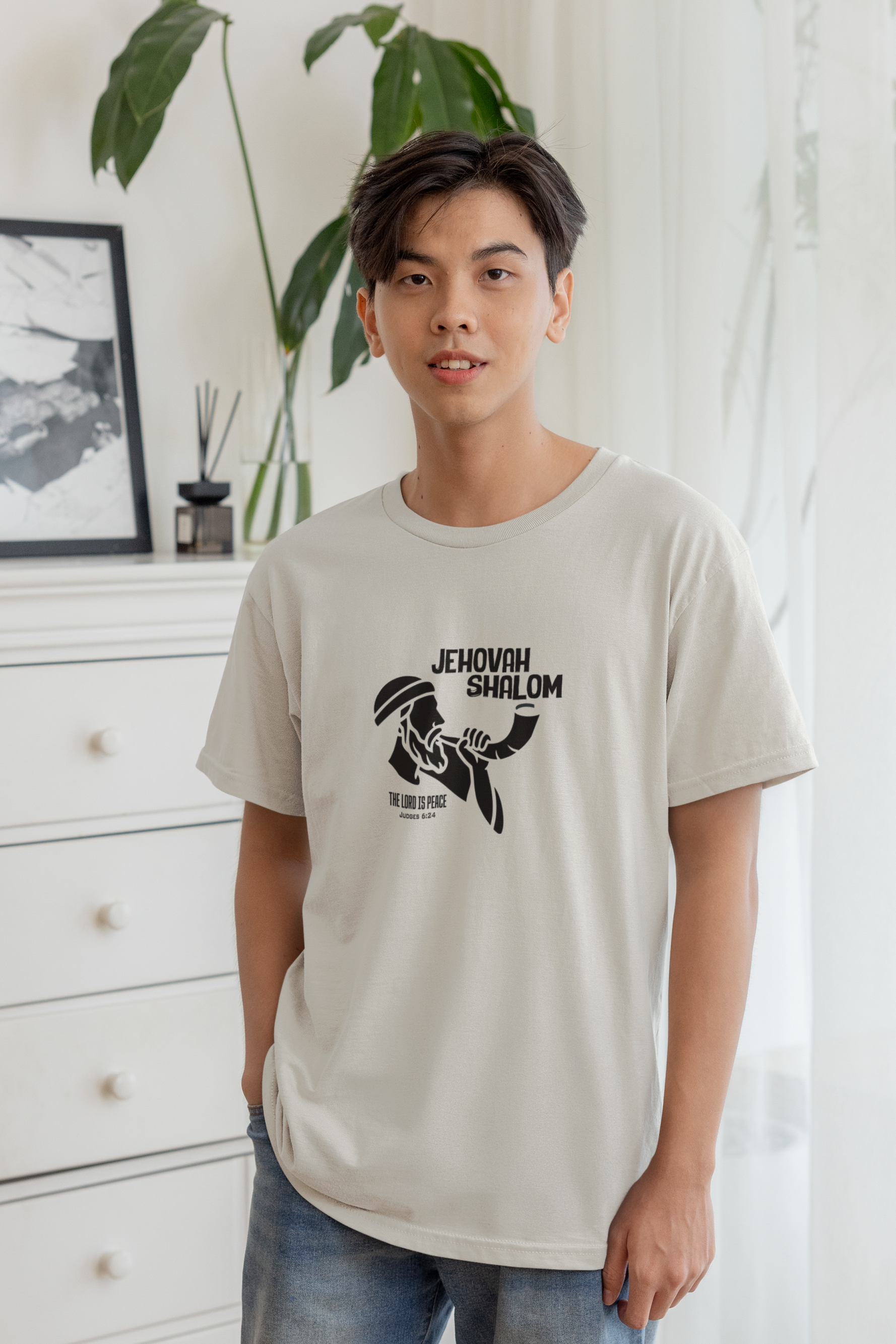 VINTAGE WHITE